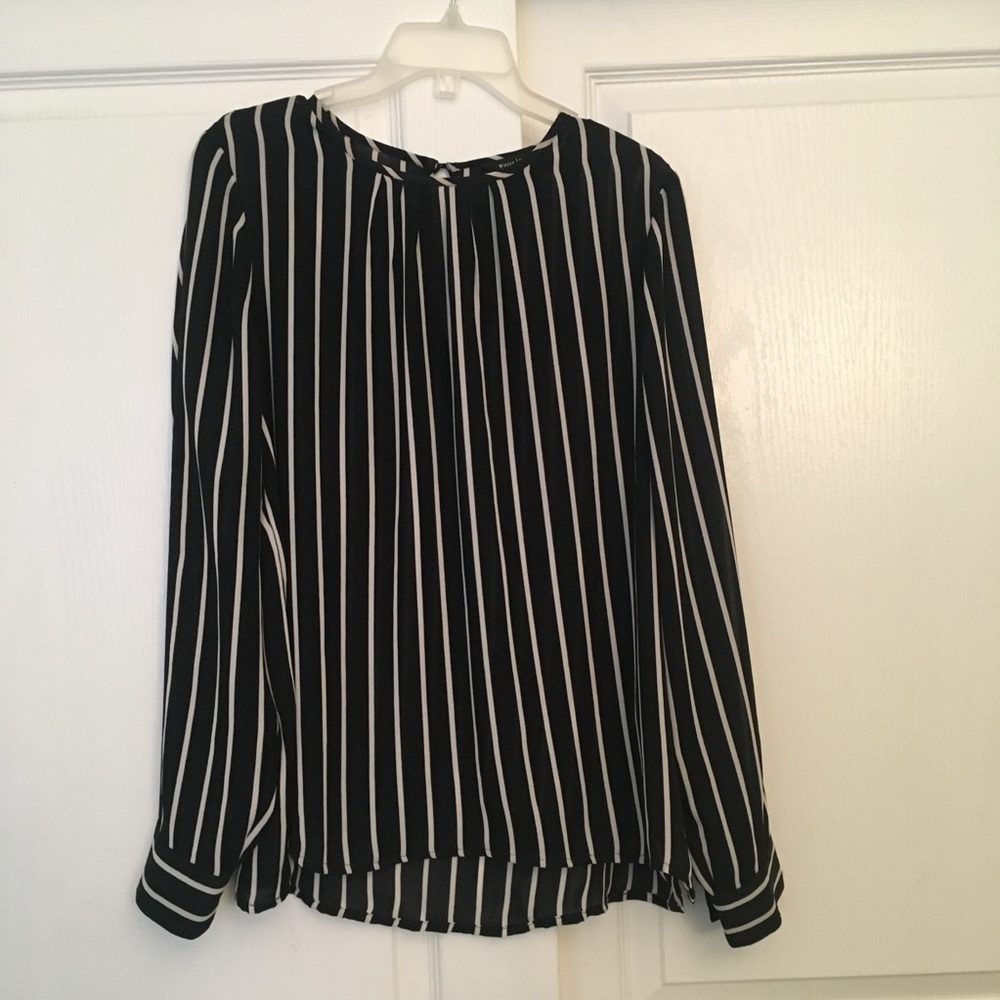 WHBM top - Picture 2 of 4